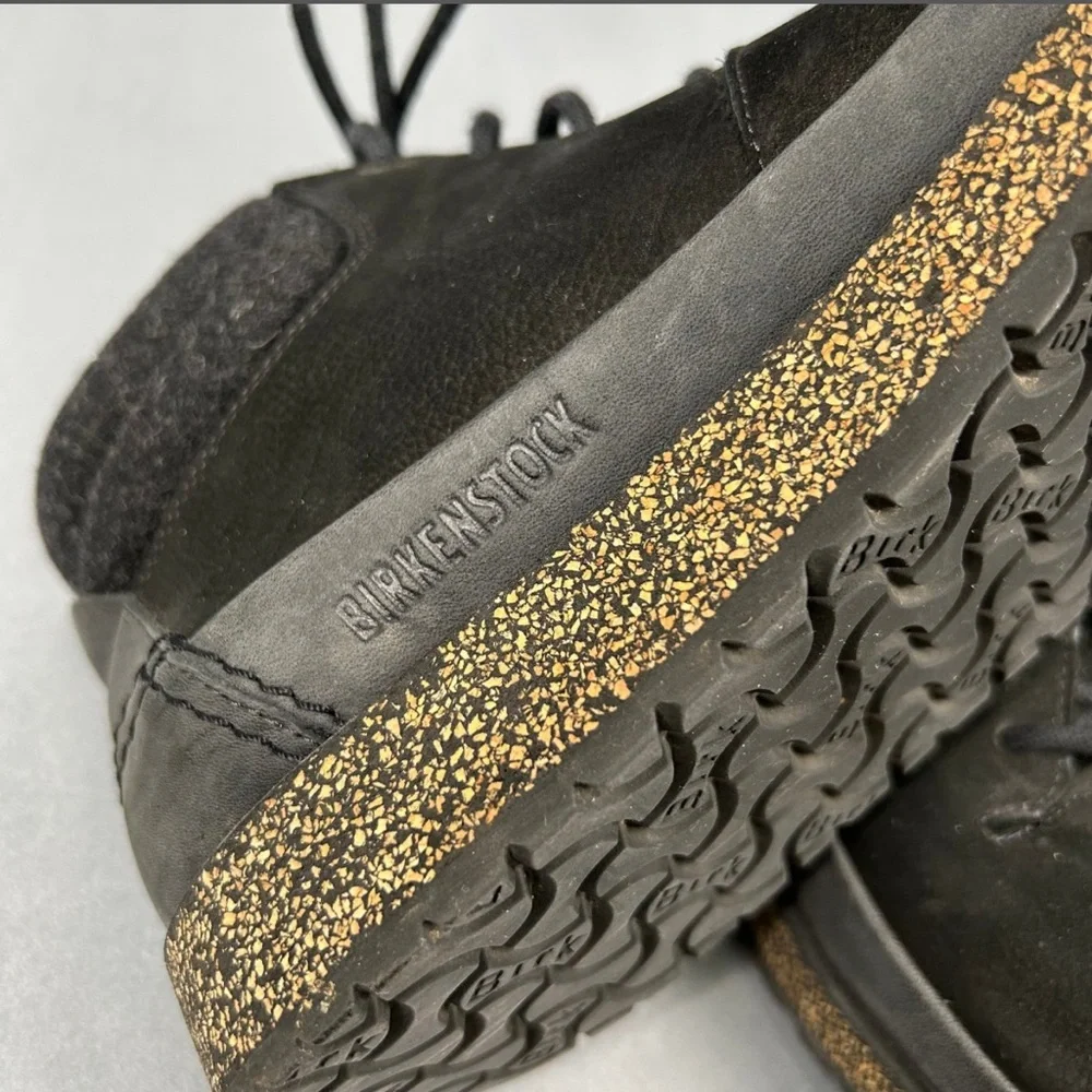 Birkenstock “Honnef High” Black Nubuck Leather Ankle Boot | Woolen Footbed | EUC